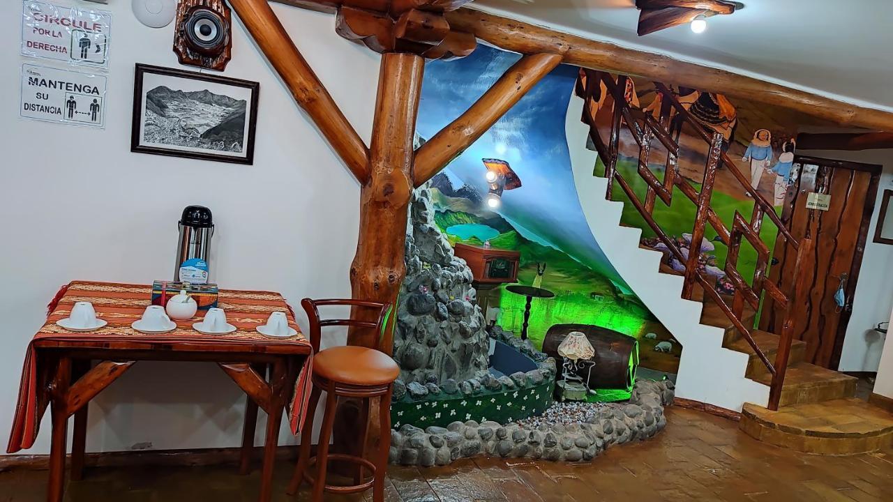 Hotel Maderanegra By Huasicama Latacunga Esterno foto