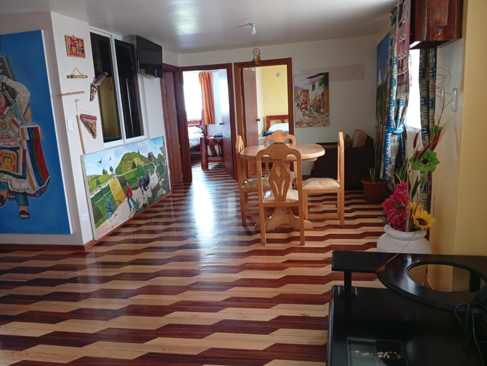 Hotel Maderanegra By Huasicama Latacunga Esterno foto