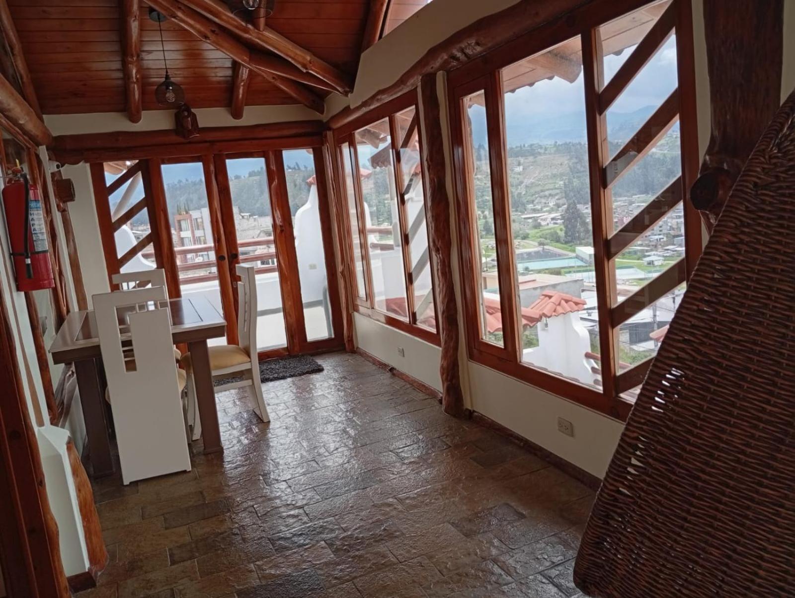 Hotel Maderanegra By Huasicama Latacunga Esterno foto